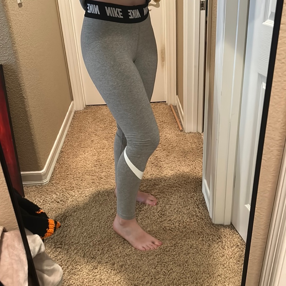Large gray Nike leggings